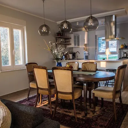 Guest house Lilianka Selce